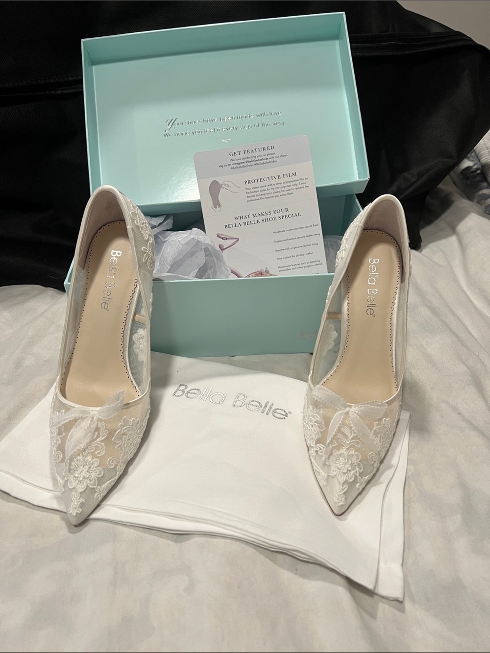 La Belle Ivory Lace Pointed-Toe Stiletto Heels